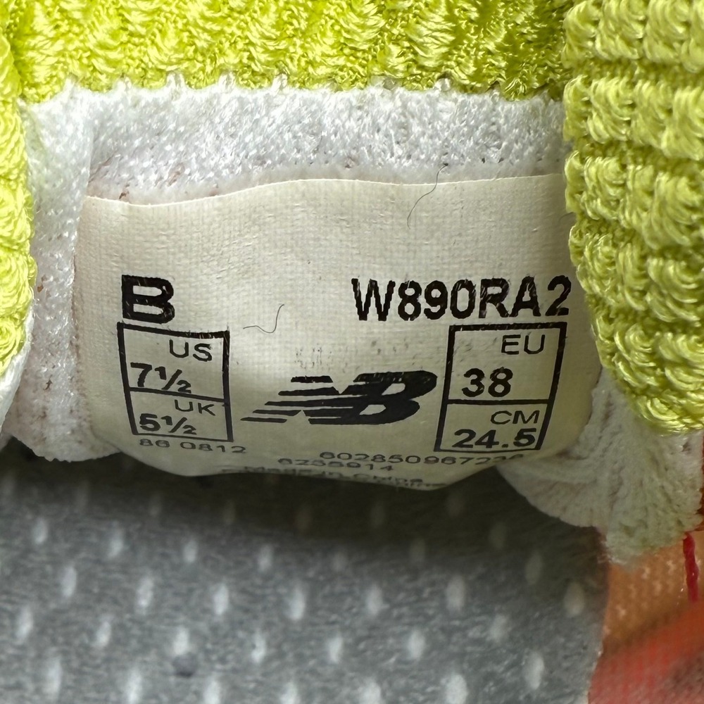 New Balance Womens Running Shoes Neon Pink‎ Yellow Blue Sneakers Size 7.5 - Picture 9 of 9
